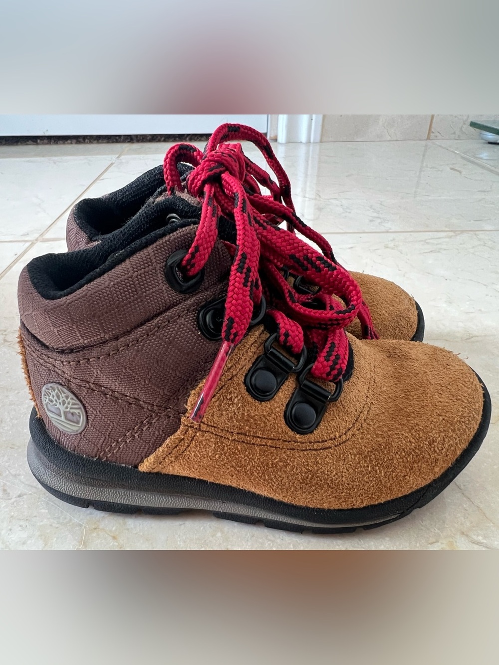 Timberland Toddler Kids Brown Suede Dark Brown Hiking Boots Red Laces Size 4